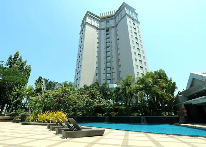Java Paragon & ResidencesHotel Surabaya